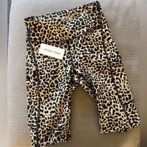 Outdoor Voices cheetah stretch shorts XS